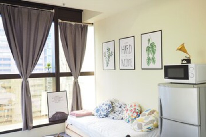 Room 5 of 26
