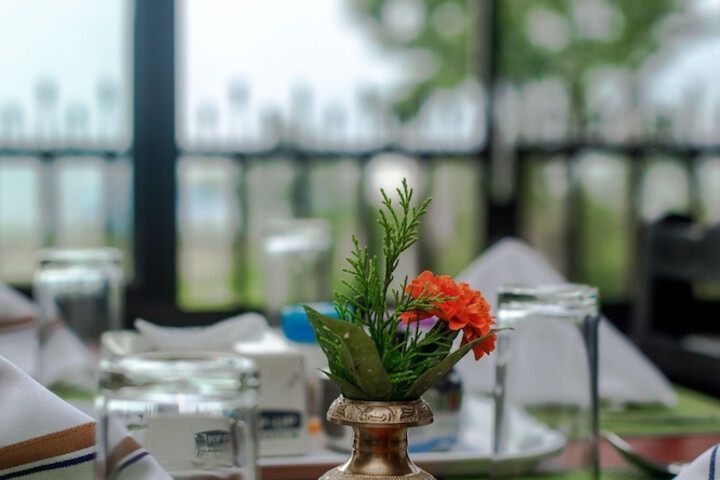 Dining 48 of 91