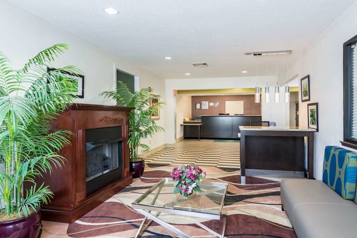 Lobby Photos