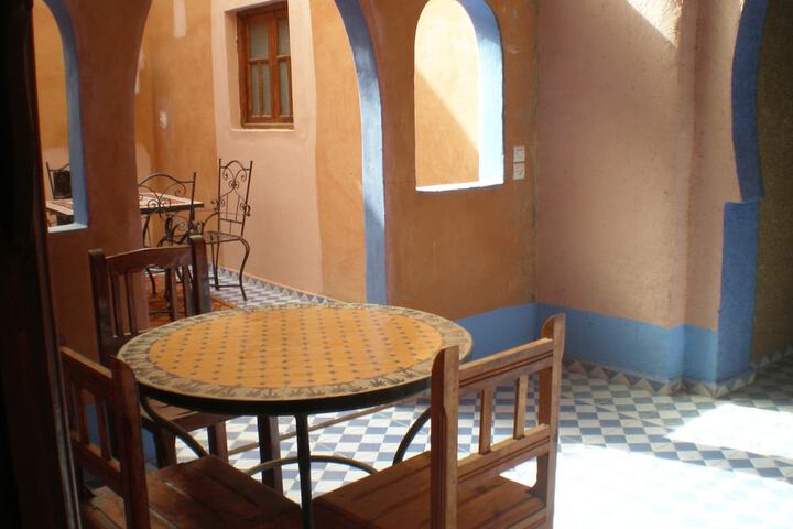 Room 15 of 62