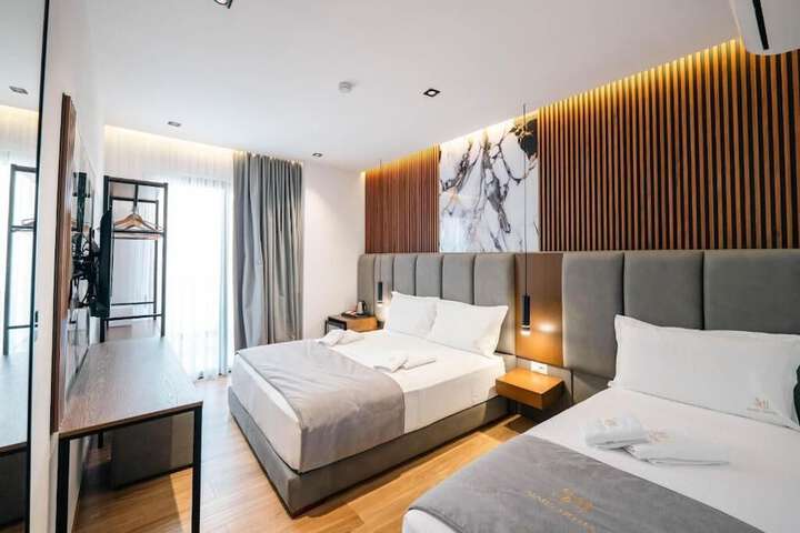 Room 60 of 140