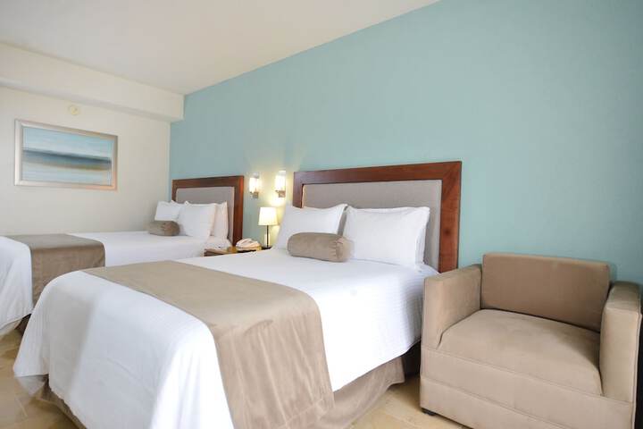 Room 6 of 38