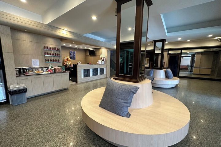Lobby Photos