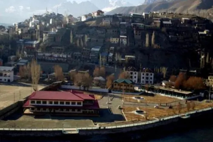 Hotel Kargil Heights