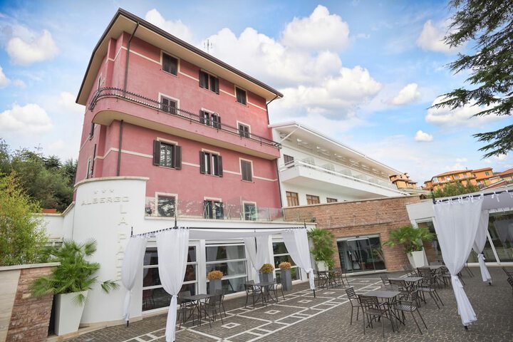 Hotel 70 of 70