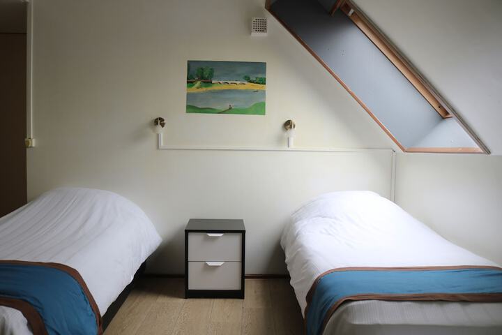 Room 7 of 58
