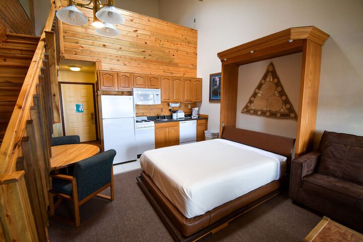 Room 40 of 82