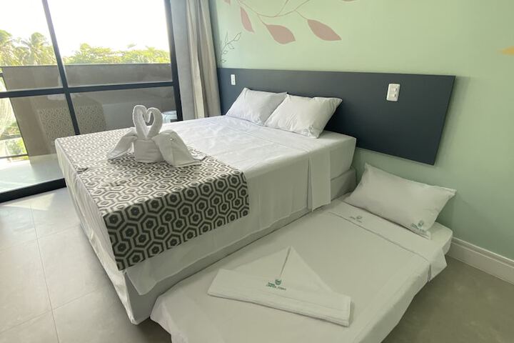 Room 12 of 98