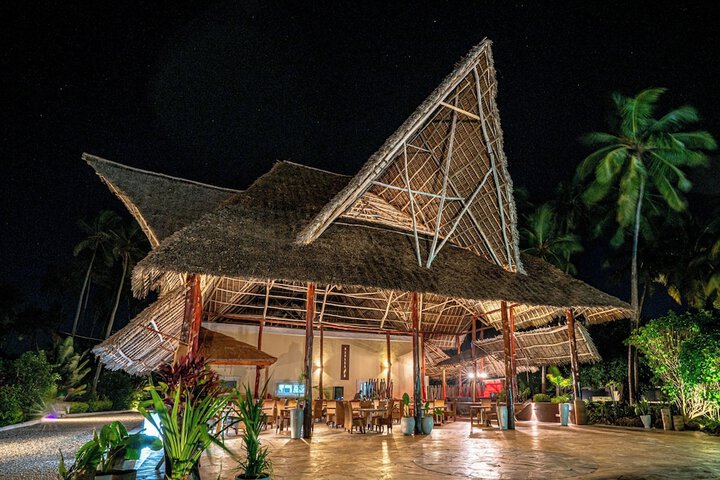 Dining 73 of 113
