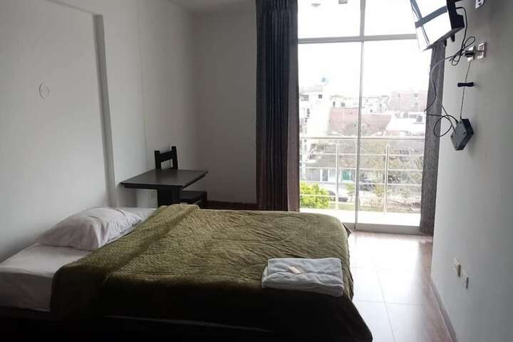 Room 8 of 36