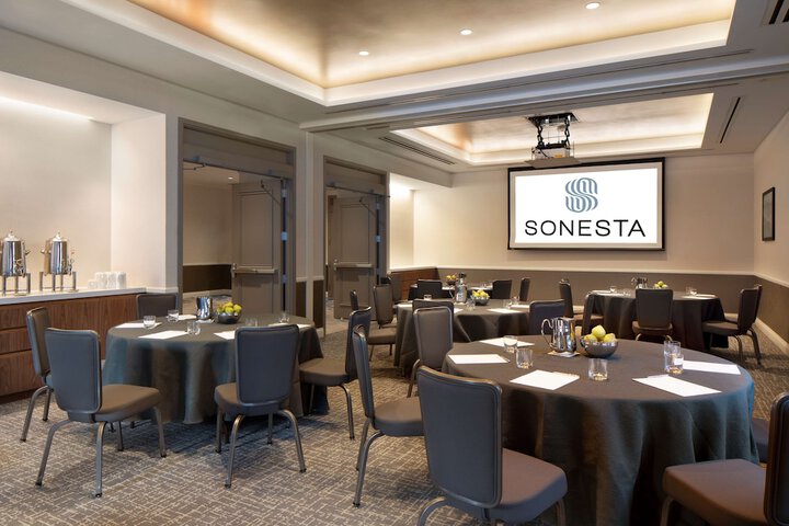 Meeting facility