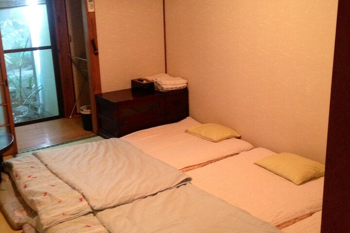 Room 5 of 23