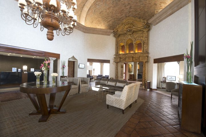 Hotel Interior 9 of 92