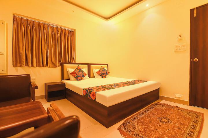 Room 16 of 24