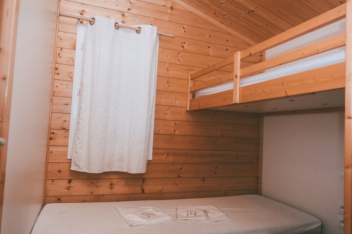 Room 3 of 36