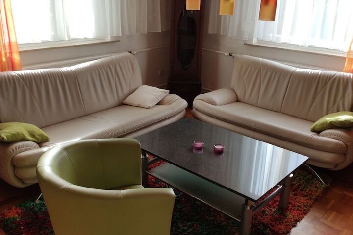 Room 33 of 54