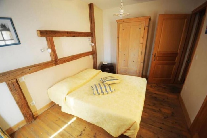 Room 3 of 67