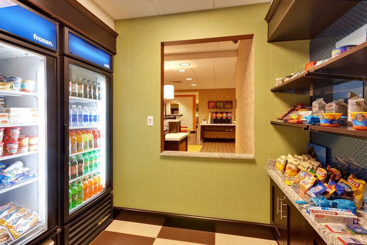 Snack bar