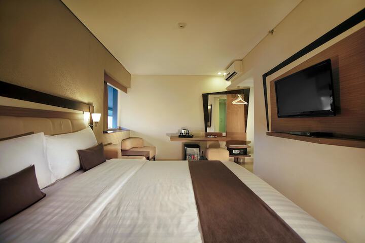 Room 5 of 25
