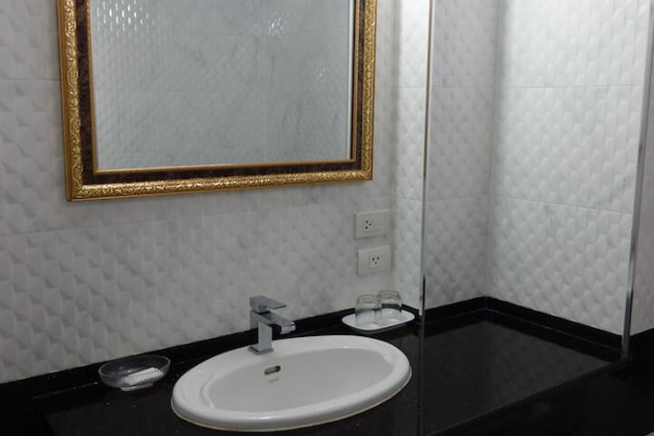 Room 19 of 31