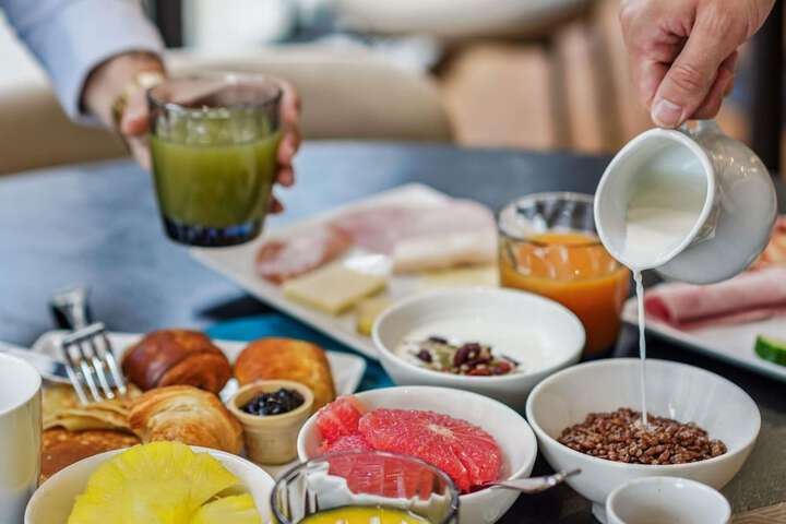 Breakfast area