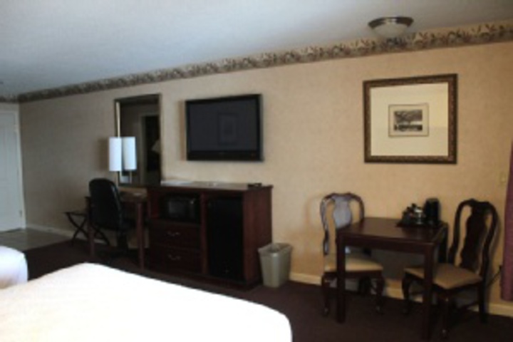 Room 44 of 168
