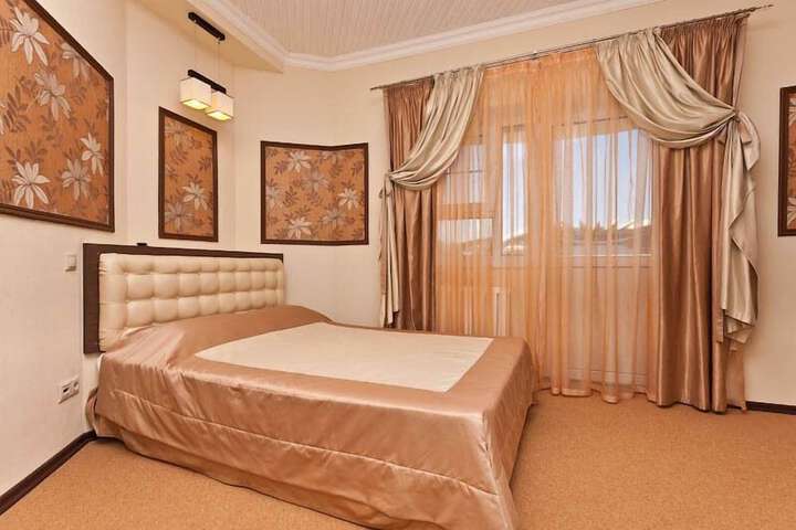 Room 19 of 52