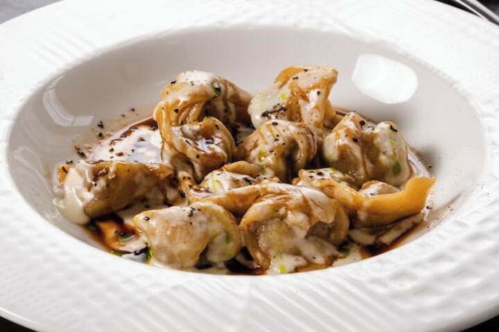 Dining 50 of 59