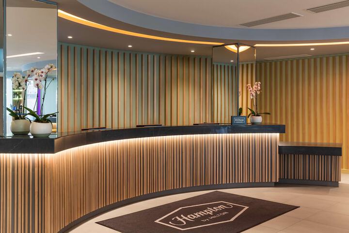 Hotel Interior 6 of 29