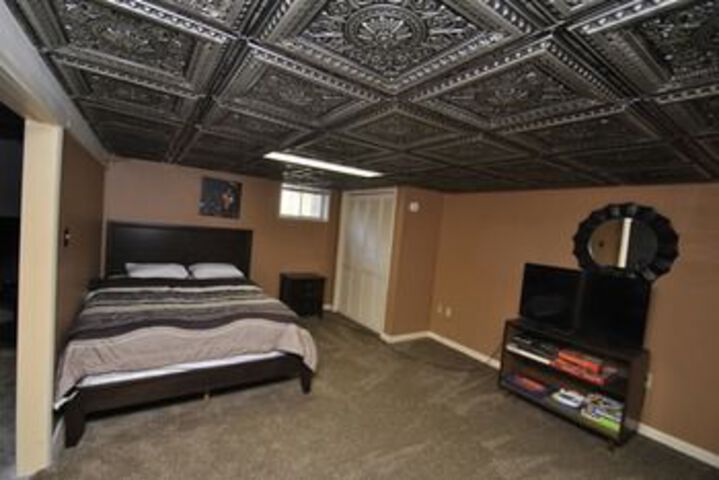 Room 16 of 26