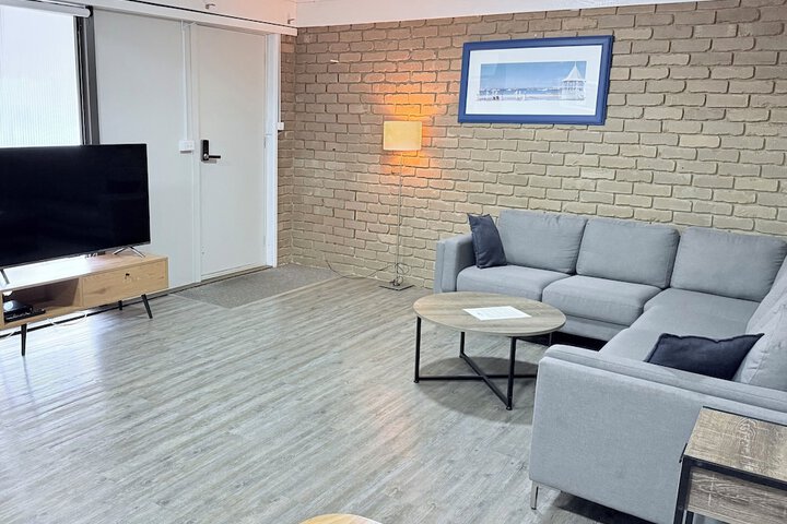 Room 16 of 45