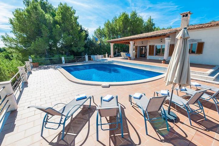 Pool 4 of 5