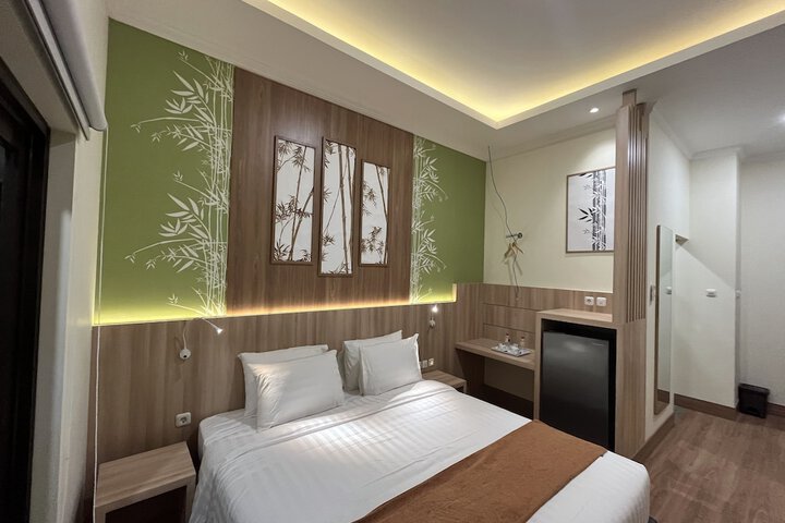 Room 34 of 85
