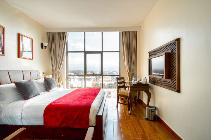 Room 10 of 56