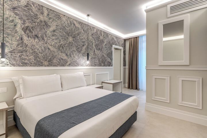 Room 10 of 75