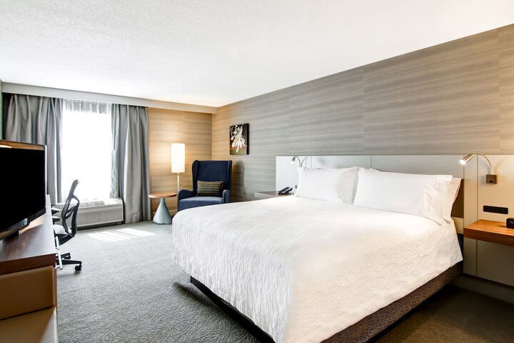 Room 7 of 60