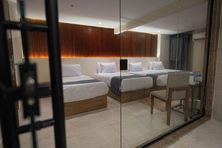 Room 64 of 126