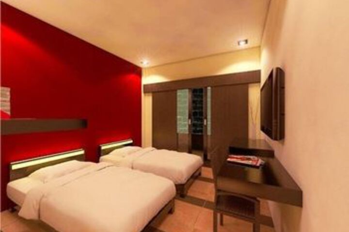 ZUK HOTEL