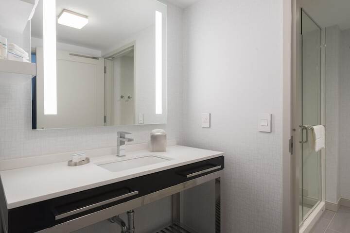Room 20 of 45