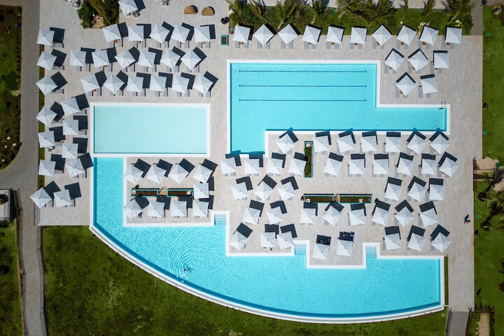 Pool 59 of 186