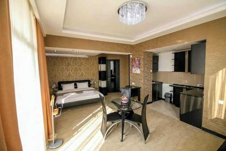 Room 2 of 11