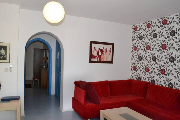 Room 73 of 144
