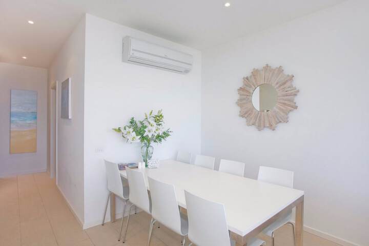 Dining Photos