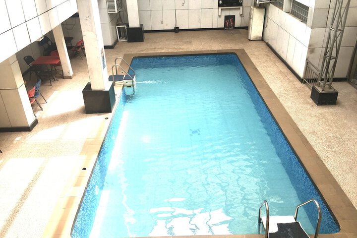 Pool 23 of 28