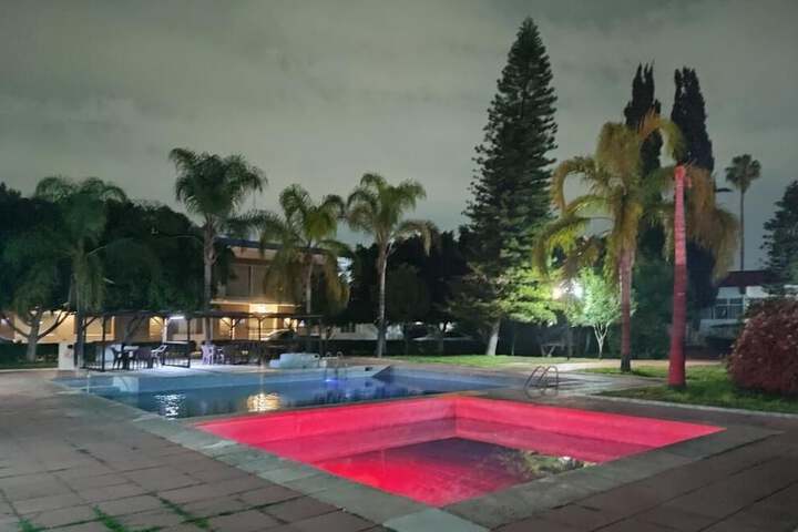 Pool 8 of 20