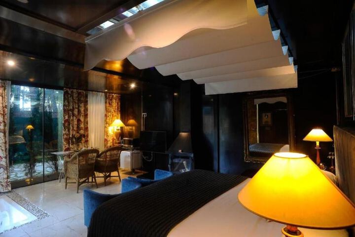 Room 38 of 116