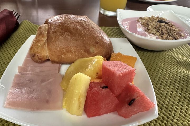 Breakfast/Coffee Service 13 of 21