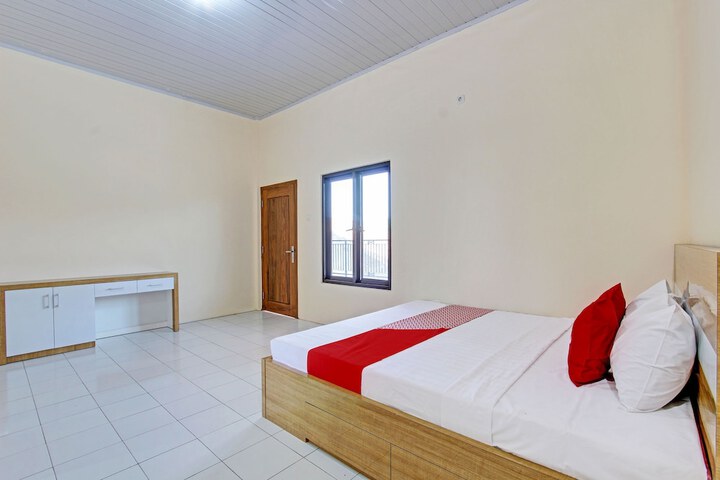 Room 14 of 26