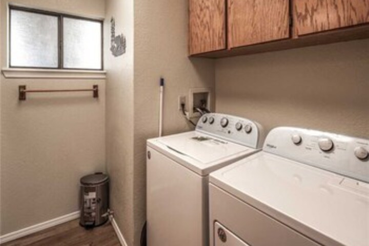 Laundry 13 of 38