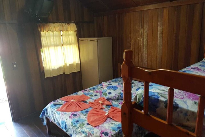 Room 9 of 50